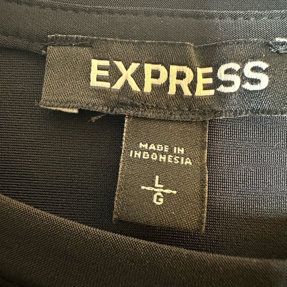 NWOT Express Black Ruched Waist Blouse Elegant Draped Top Size L - Picture 9 of 9